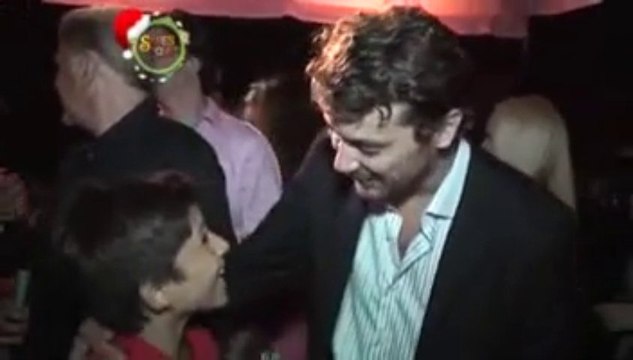 Pedro y elenco de Mansión Imposible notas en Sabés Qué? - 23 de Diciembre