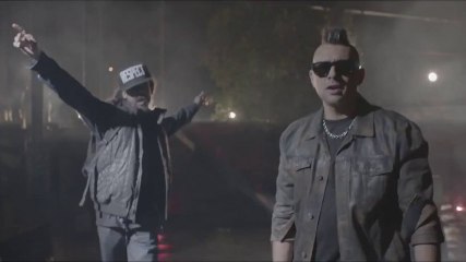 SEAN PAUL ft DAMIAN MARLEY " Riot " (Official Video 2013).