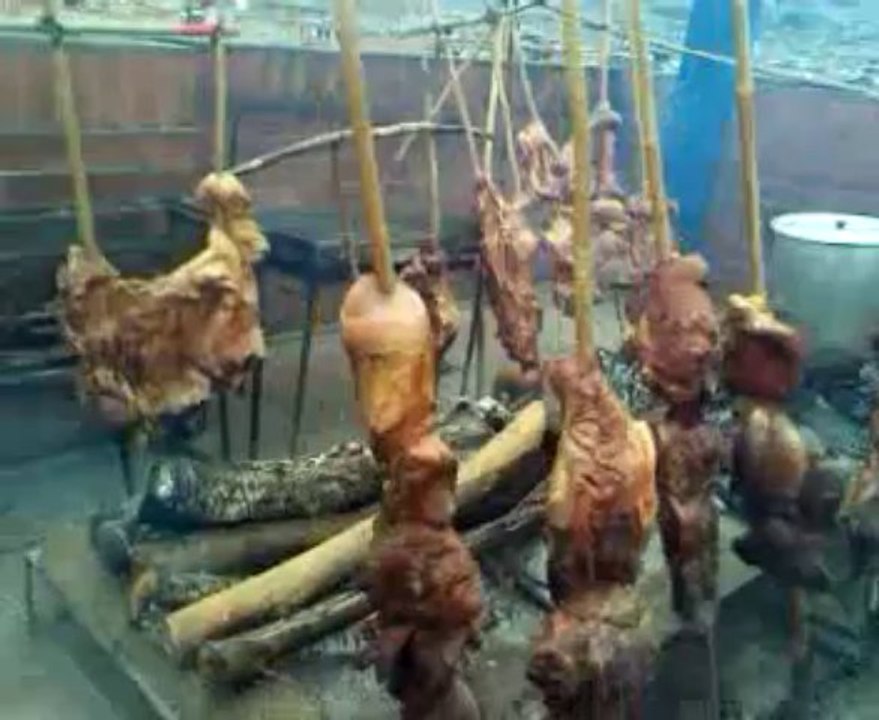 a fuego lento Carne a la llanera, ternera, mamona, cochinillo, costillas de lechón, parrillada, preparado en su hogar por A fuego lento "la mejor carne del planeta. web: afuegolento.wix.com/carne