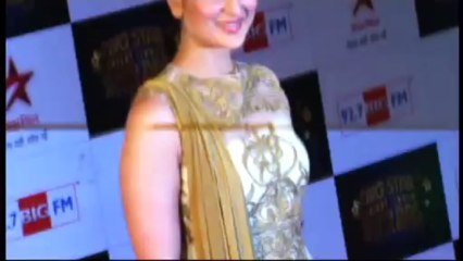 Desi girls- Soha, Sunny & Kareena wrap it in style