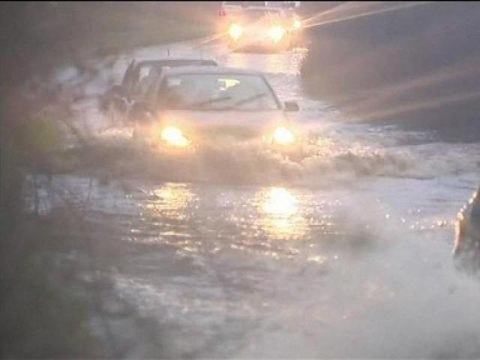 Tempête Dirk: une partie de la France barricadée pour affronter les vents - 24/12