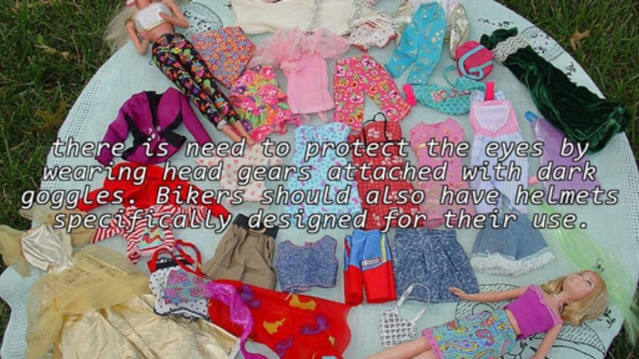 Various Types Of Protective Clothing That Should Be Adorned