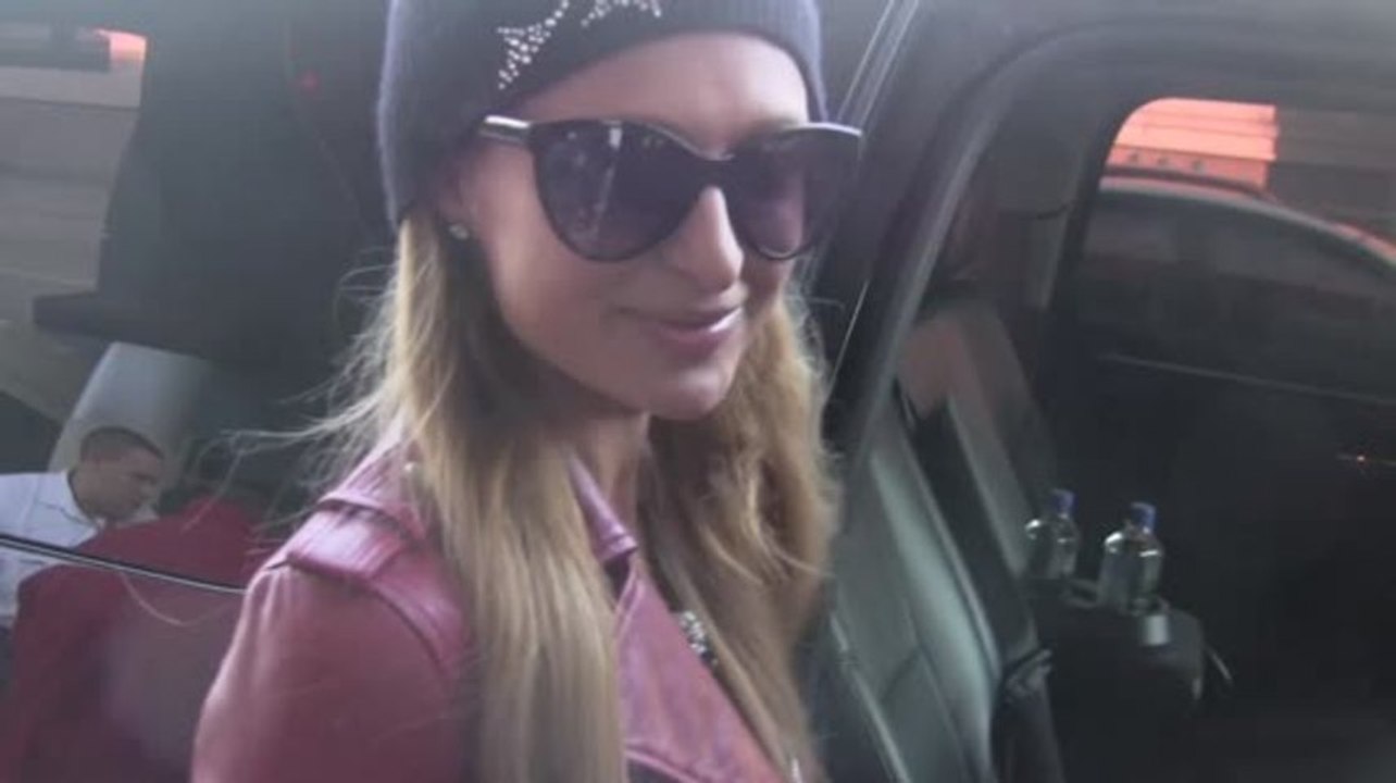 Paris Hilton sagt, Lindsay Lohan war ein unartiges Kind