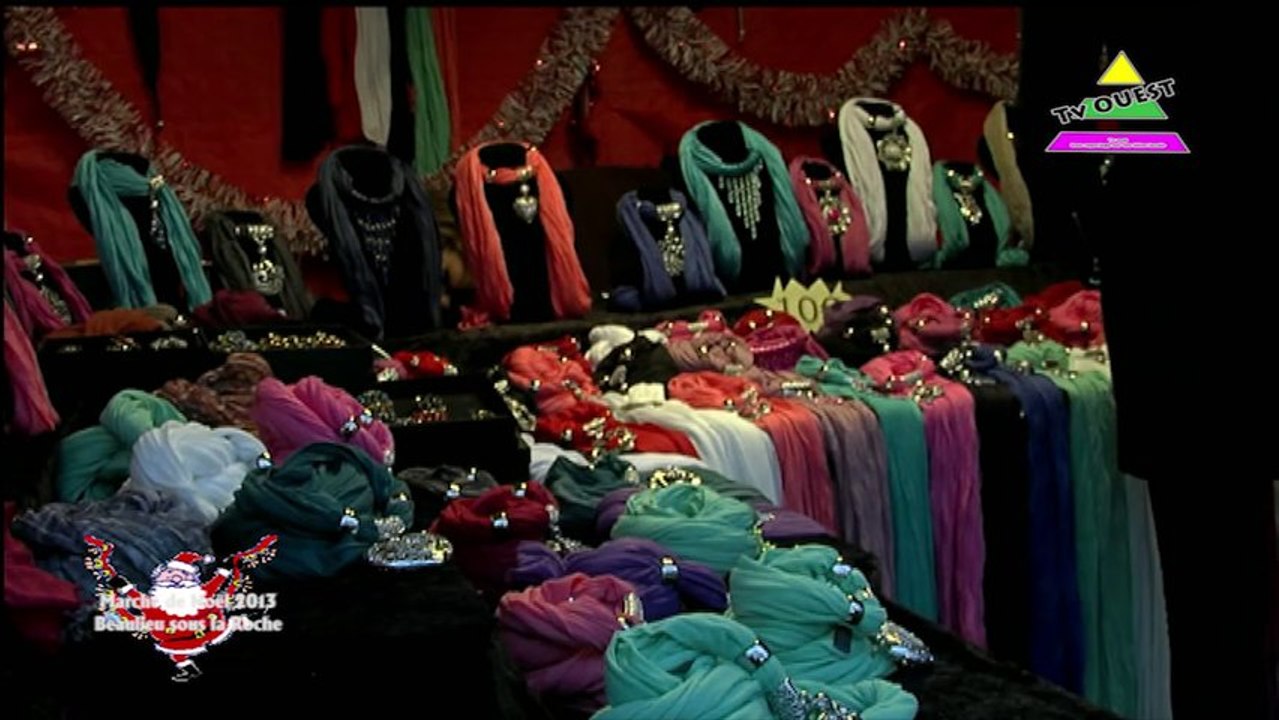 Marché de noël . Beaulieu sous la roche