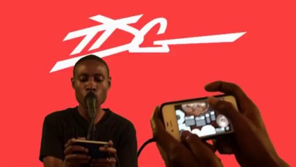 Super Mario Brothers Voice Guitar - TDG (@TDGofficial)