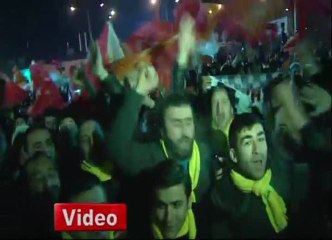 Binler Başbakan Erdoğan'ı Bekliyor