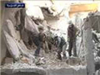 33 قتيلا بغارات على حي السكري بحلب