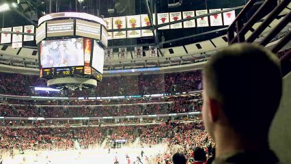 Soldier Surprises Family On Christmas At Hawks Game
