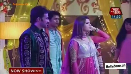 Saas Bahu Aur Betiyan [Aaj Tak] 25th December 2013 Video Watch Online - Pt1