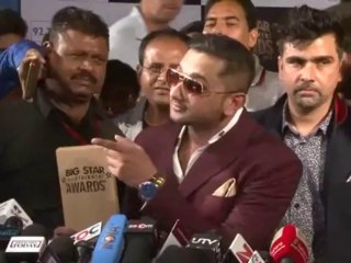 Hunny Singh After Getting Best Singer Male Big Star Entertainment Awards