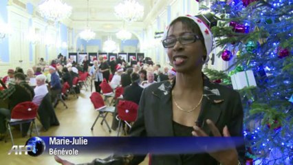 Les petits frères des pauvres réveillonnent à la mairie du XXe