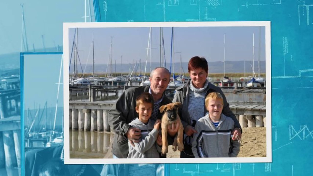 Be Aware Dino @ his new family