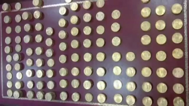 500 pièces d or dans le plafond (Les Riceys)