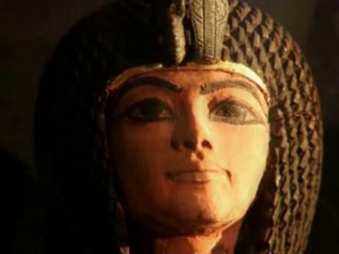 Retour aux pyramides howard carter