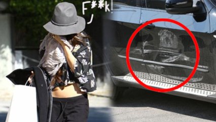 Selena Gomez Car Crash! Hides Her Face From PAPARAZZI