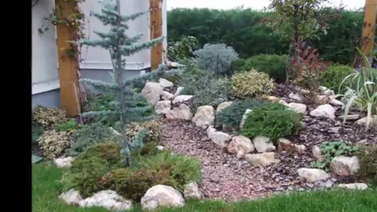 Kert a házak felett