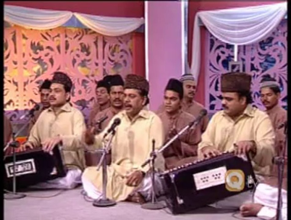 Chaap Tilak Sab Cheeni (Kalam-E-khusrow) Qawwal Tahir Ali, Mahir Ali, Shakir Ali Nizami (Nizami Brothers Qawwal) Live from ARY QTV