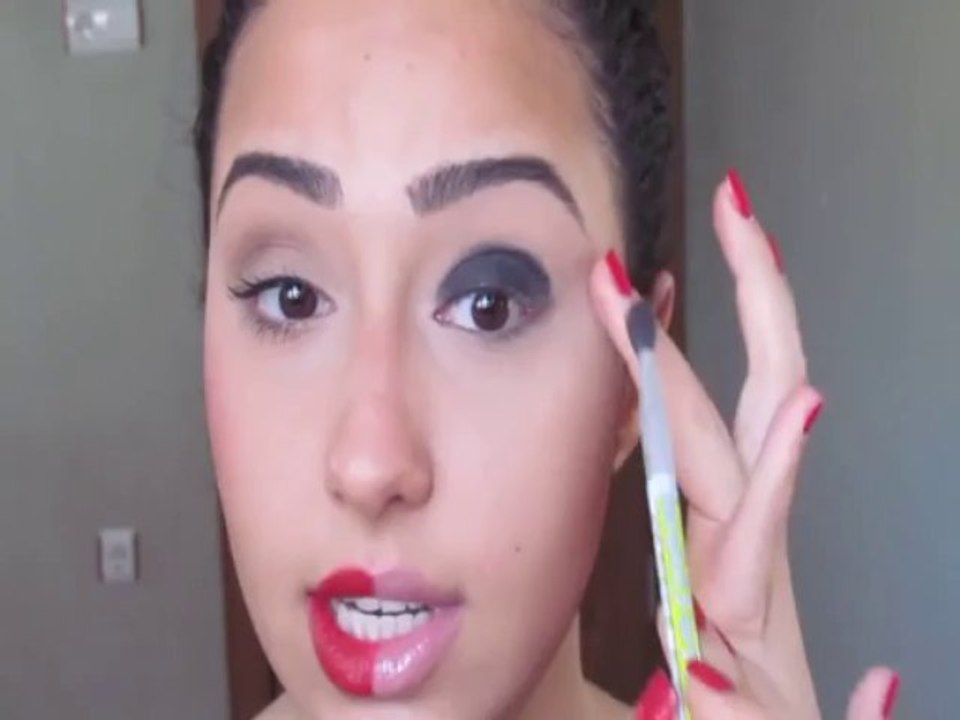 2 Farklı Makyaj / Kolay Koyu Gözler - Kırmızı Dudaklar