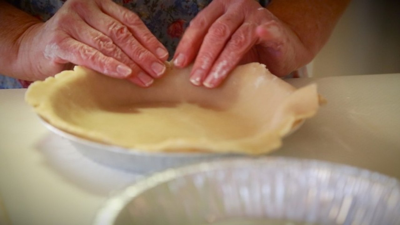 Sugar and spice: Missionary bakes Christmas cheer