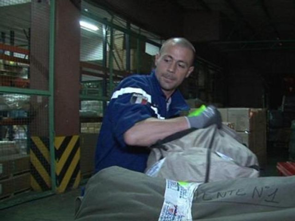 Coup de pouce BFMTV: "Corps mondial de secours" au chevet des sinistrés du monde - 26/12