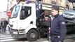 Paris: un homme fonce droit sur les grilles de l'Elysée avec son véhicule - 26/12