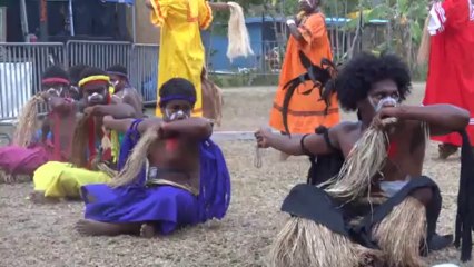 Nouvelle Caledonie: Dance issue des cultures Kanak (1/7)