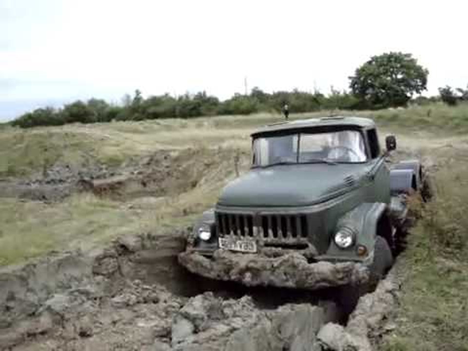 ЗИЛ 131 6Х6 ПОКОРИТЕЛЬ БЕЗДОРОЖЬЯ/ZIL 131 6X6 OFFROAD CONQUEROR