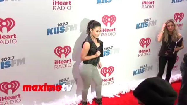 Francia Raisa BOOOOTYLICIOUS!