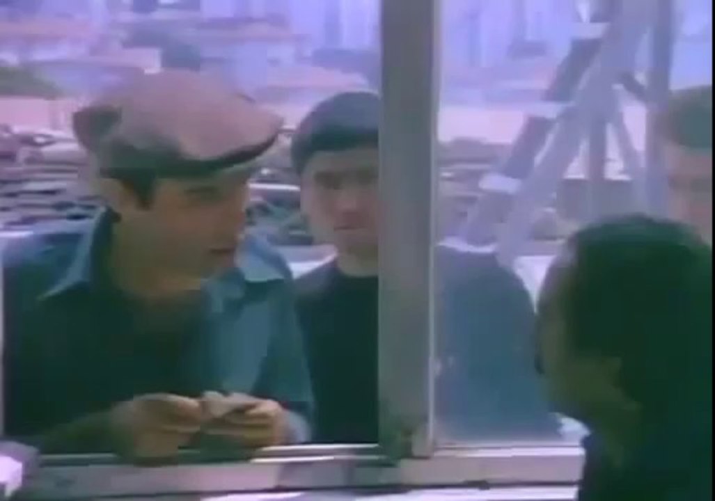 Kemal Sunal - Kibar Feyzo Filmi Bende Harranlıyım