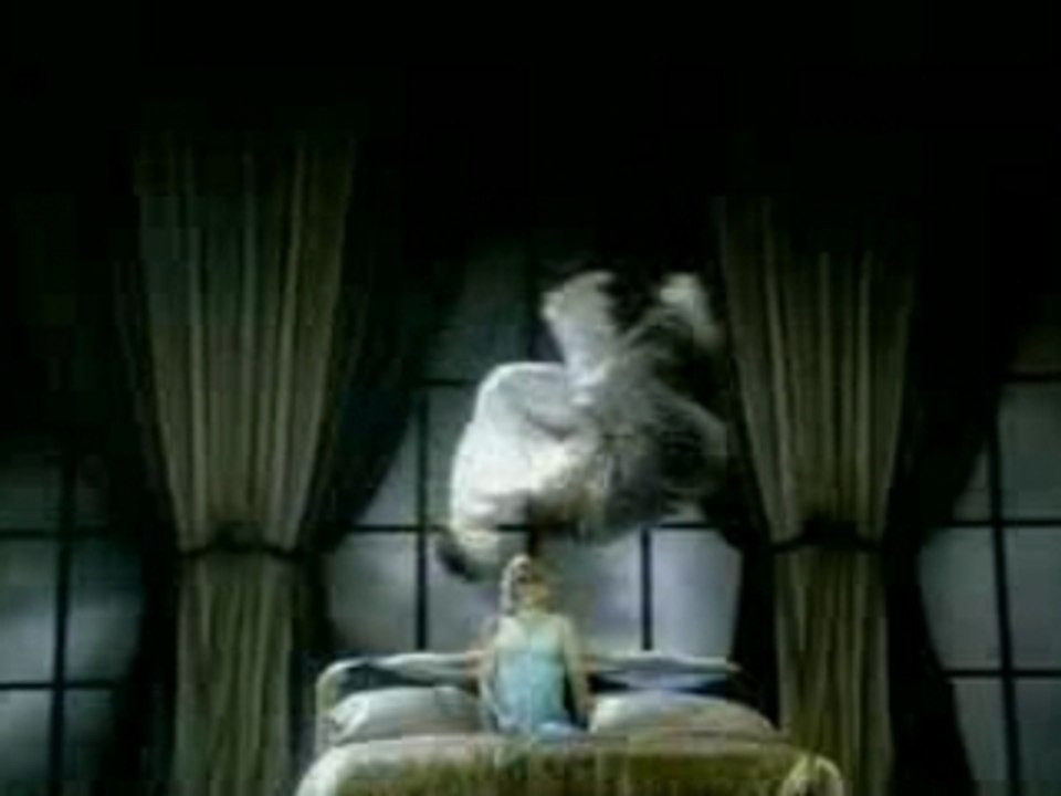 Gwen Stefani - Wind It Up