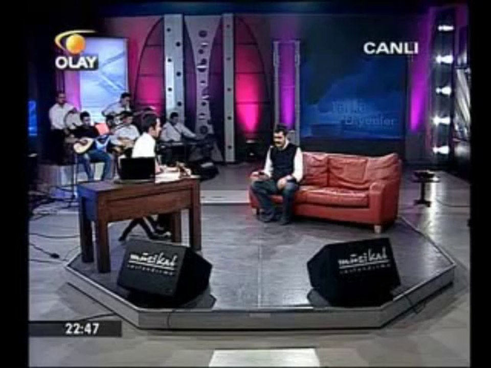 Hüseyin Turan   -  Mektup selam söyle benden silaya