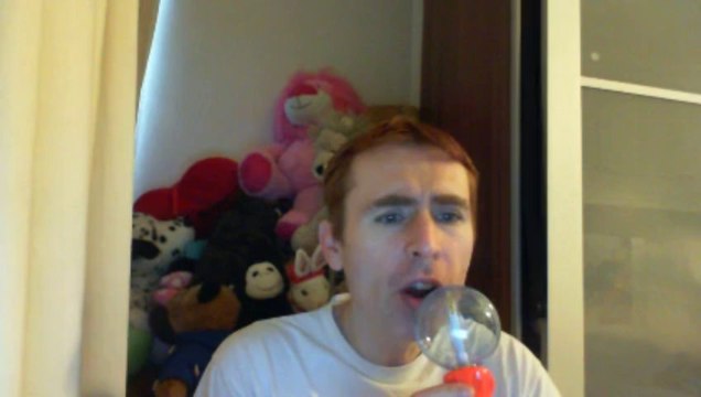 Wiwi égratigne Orane des Négresses Vertes