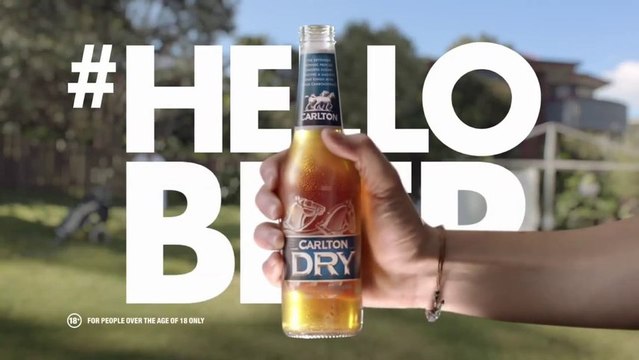 Compilation de pubs pour la bière Carlton Dry de HELLOBEER - Mort de rire!