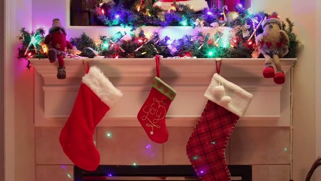 The Story of a Wonderful Christmas Sock - So funny Stop motion Short film!