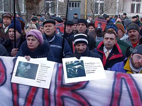 Украинские журналисты требуют отставки главы МВД