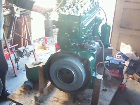 Moteur 6 cylindres Renault PG8 1933 démarrage