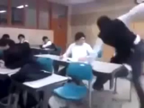 Lisede Eşşek Şakası GüLmek Garanti