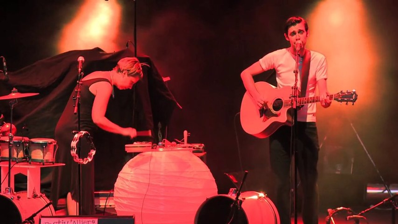Les Tit'Nassels - Le premier baisé(R) @ Festiv'Allier - Langogne (Lozère)