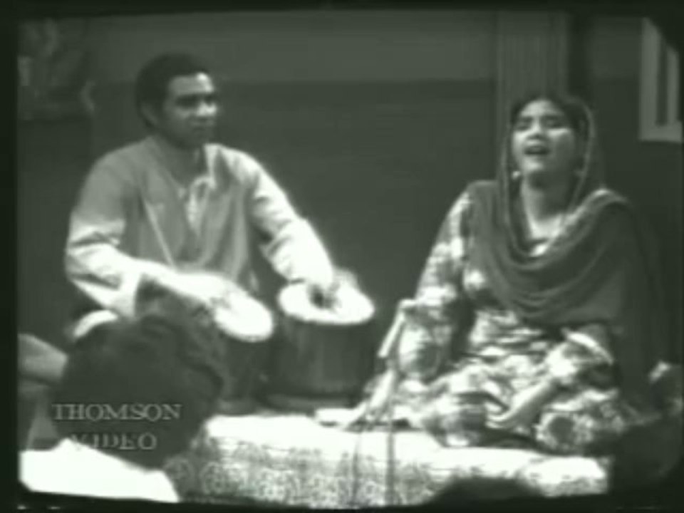 AAJ UTH KAY NA MEREY KOLON - RESHMAN