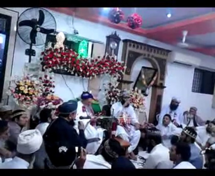 19-11-2013 Part XIII @ Aastana e Aalia Qadriya Baseeriya Qadeeriya Rasheedia .........