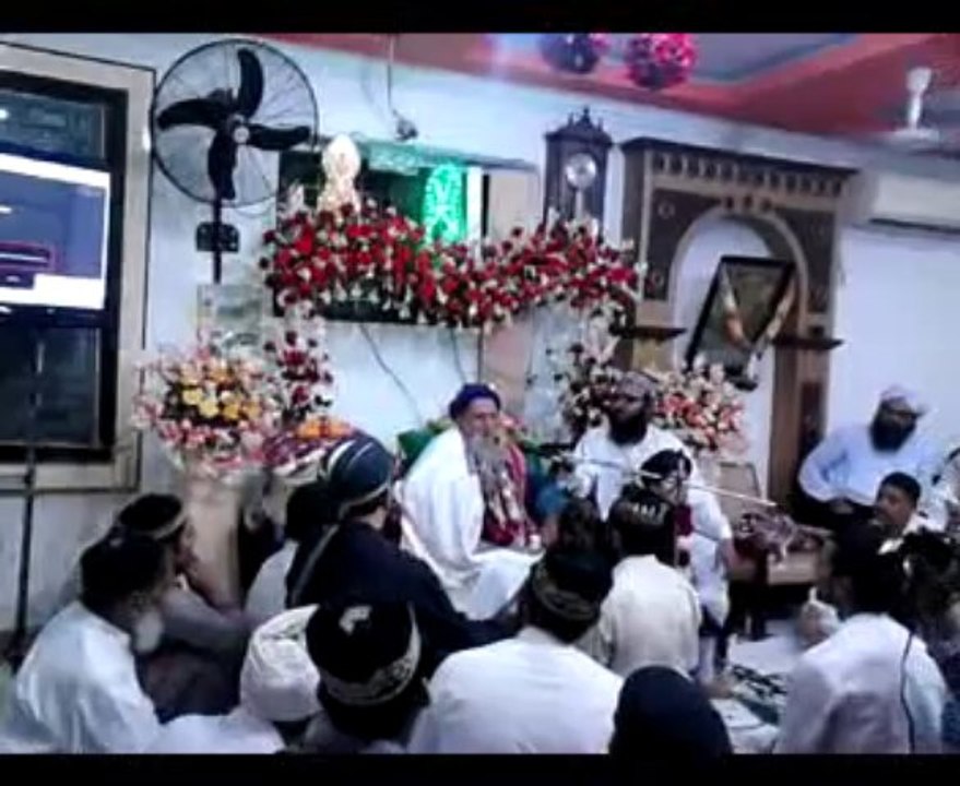 19-11-2013 Part XVI @ Aastana e Aalia Qadriya Baseeriya Qadeeriya Rasheedia .........