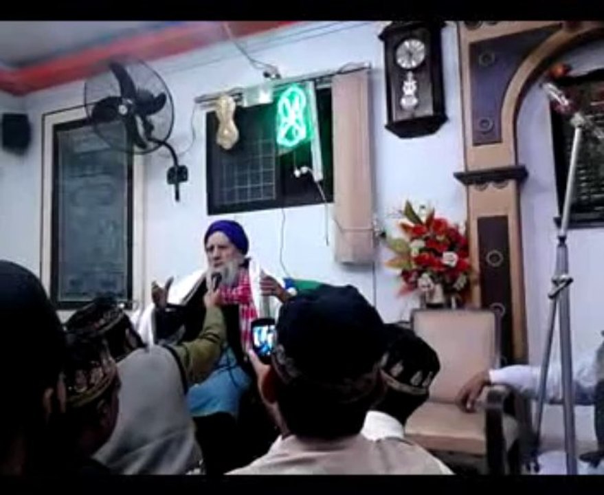 19-12-2013 Part II @ Aastana e Aalia Qadriya Baseeriya Qadeeriya Rasheedia .........