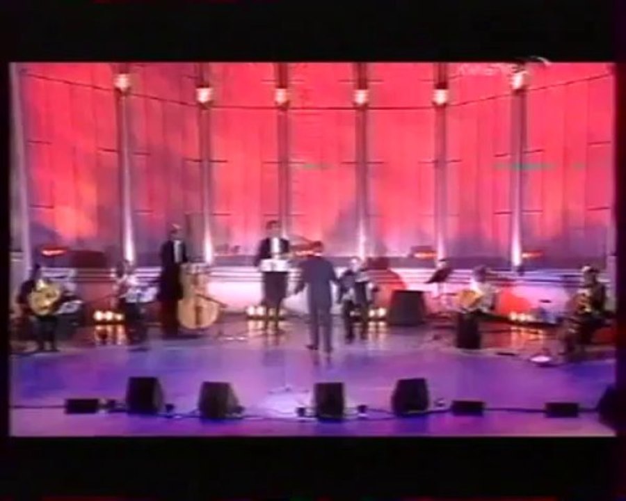 композитор Андрей Бабаев (Бабаян) - "Любимые глаза", исп. Олег Погудин.