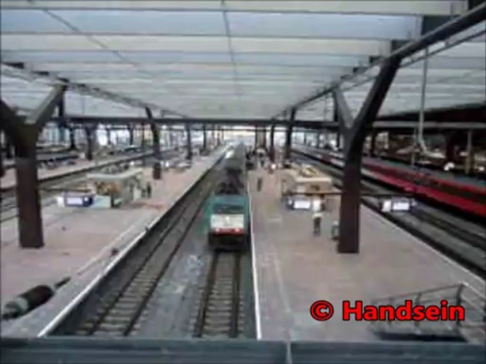 Fyra arrive  Rotterdam Central Station