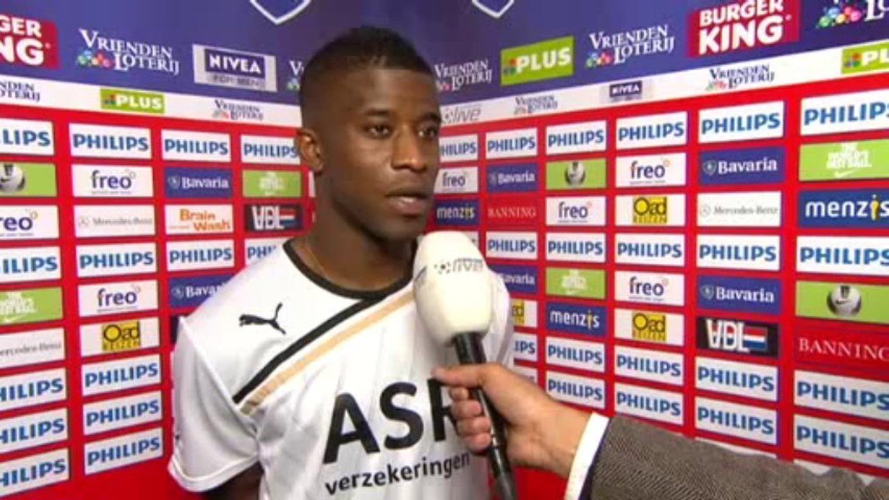 26-02-2012 Guyon Fernandez na PSV - Feyenoord