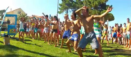 Caraibos Beach Tour 2013  Clip "SHAKER DANCE"