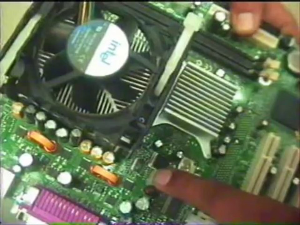 Computer Hardware Basic (URDU) Complete Course, Lesson 9 at & atx & connector