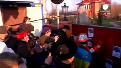 Escraches motorizados contra las autoridades en Ucrania