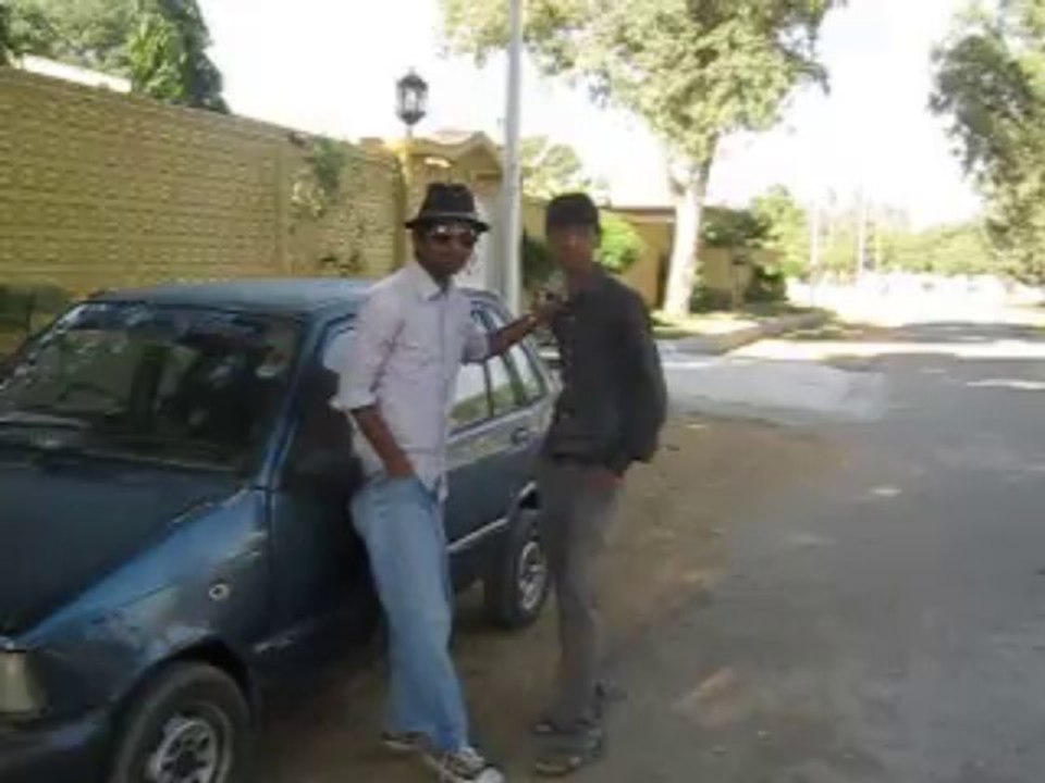 Galti say video ban gaye