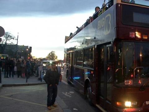 Grève des conducteurs de Cars rouges à Paris - 29/12